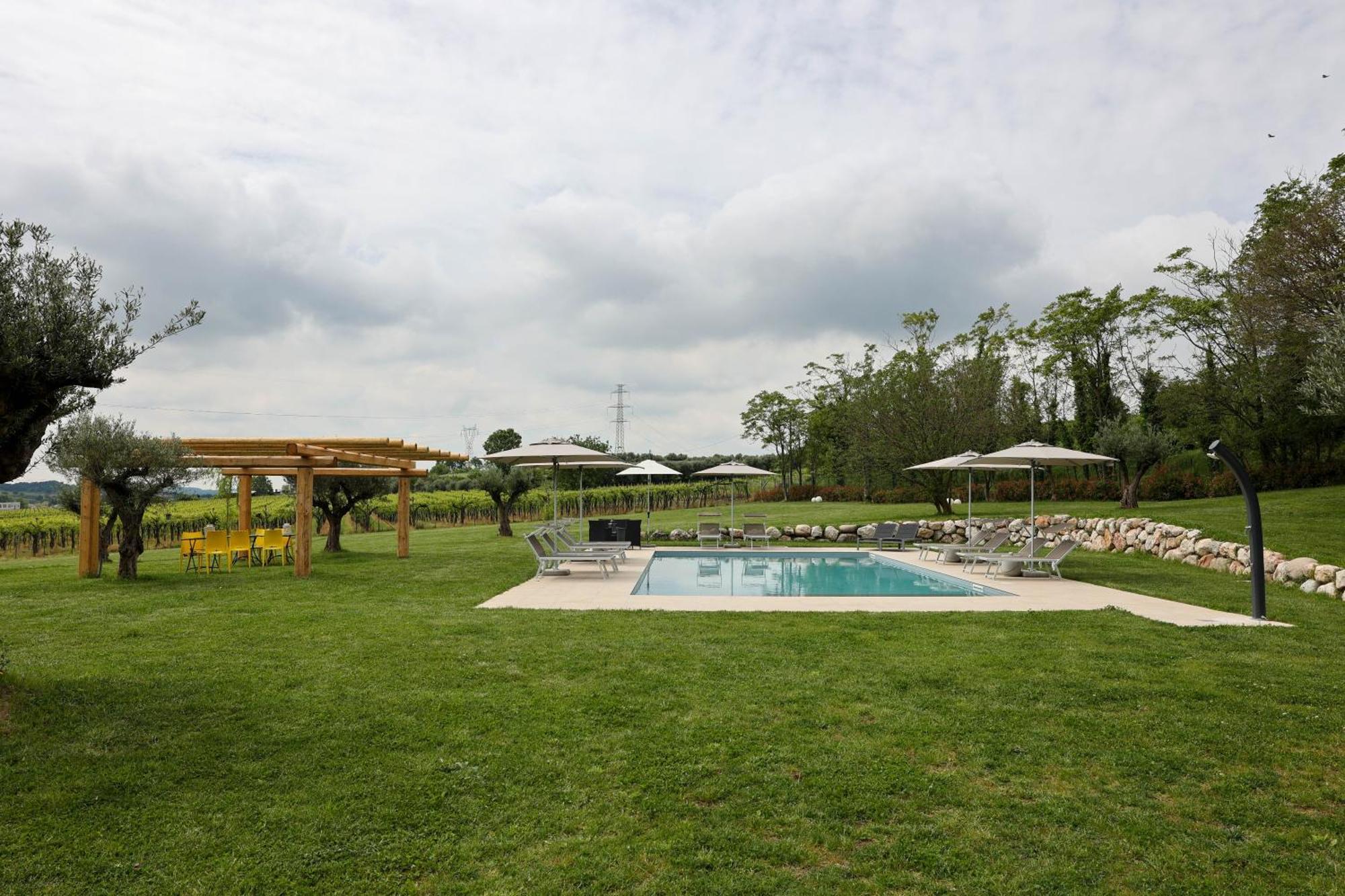 Bed And Breakfast Le Giale Castelnuovo del Garda Ngoại thất bức ảnh