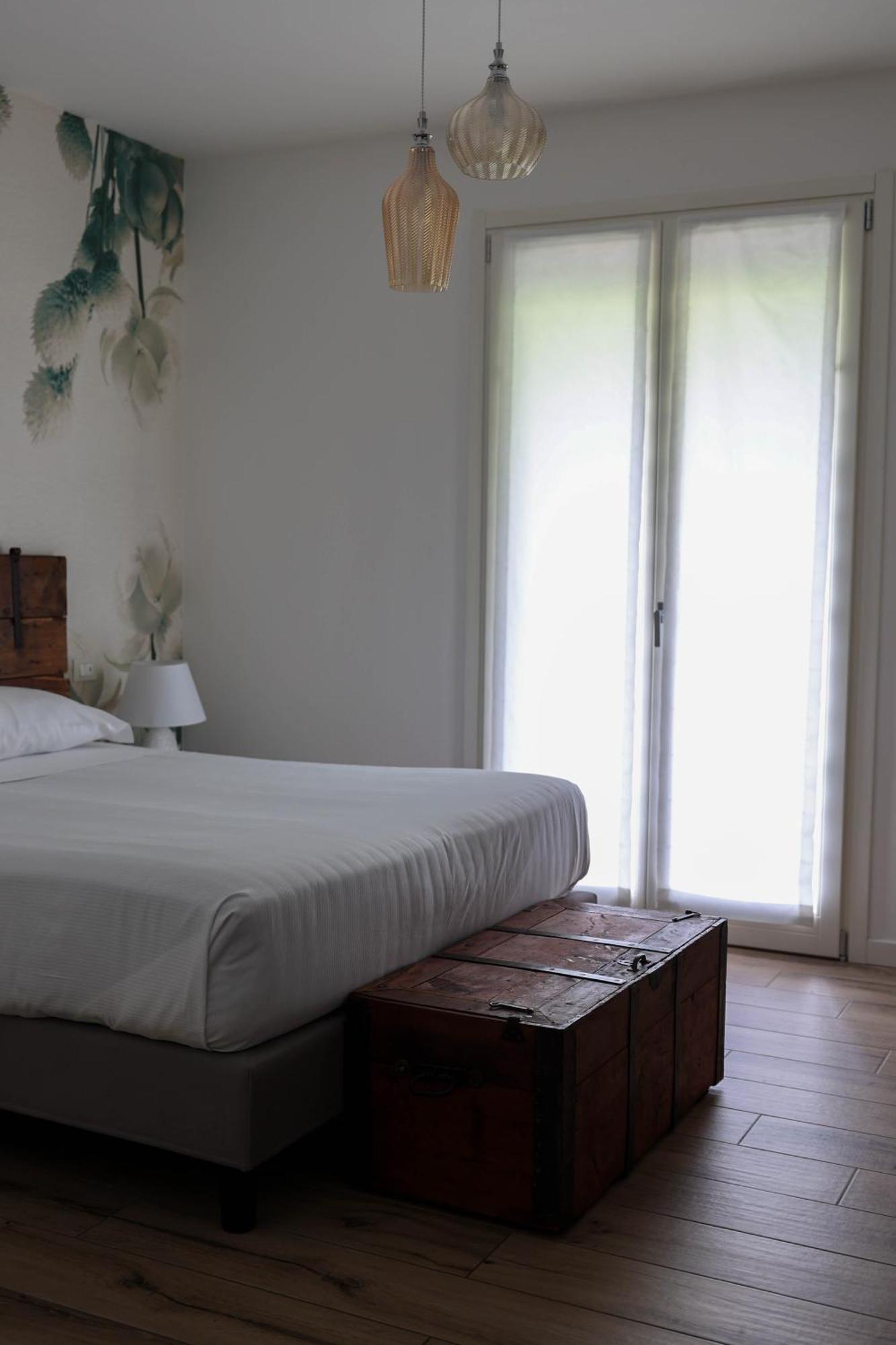 Bed And Breakfast Le Giale Castelnuovo del Garda Phòng bức ảnh