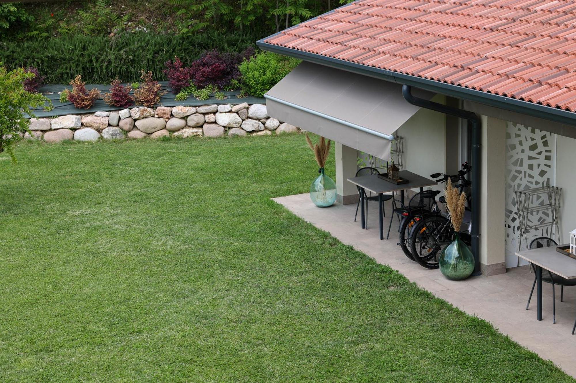 Bed And Breakfast Le Giale Castelnuovo del Garda Ngoại thất bức ảnh